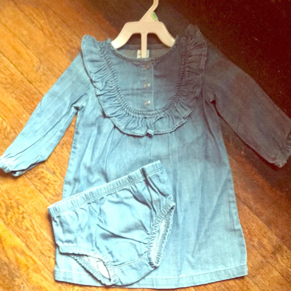 Denim dress size 18 months. NWOT never worn!!